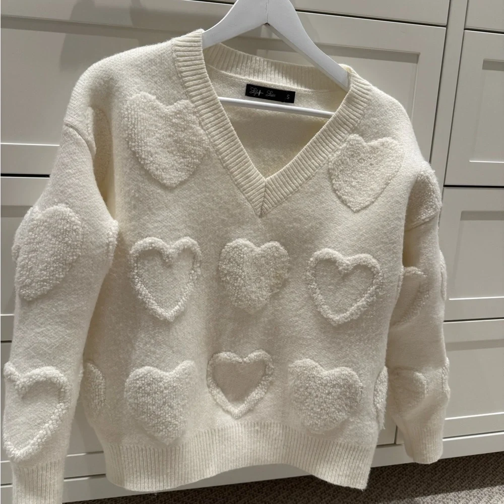 Cozy Lyla + Luxe Ivory Sweater with hearts - Picture 2 of 5